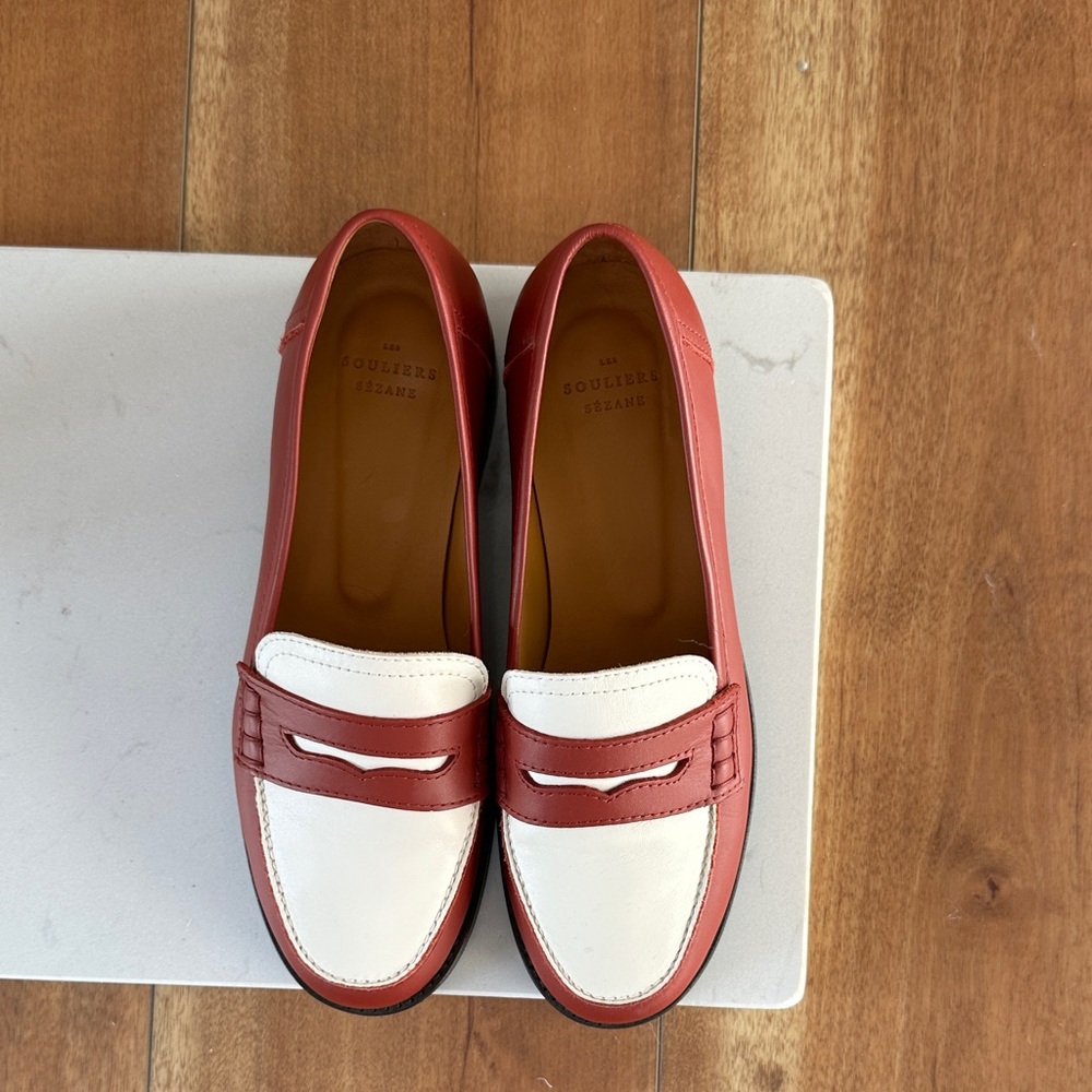 Sezane Women's Red and White Loafers